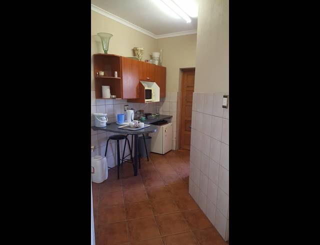 M² BUILDING FOR SALE IN VANDERBIJLPARK SE 3